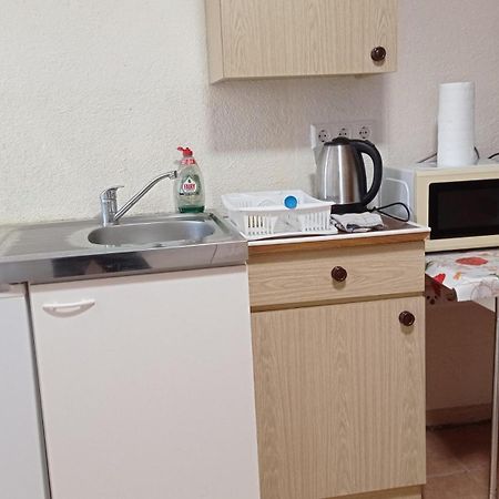 Gaestezimmer Sommer Locktow Exterior foto
