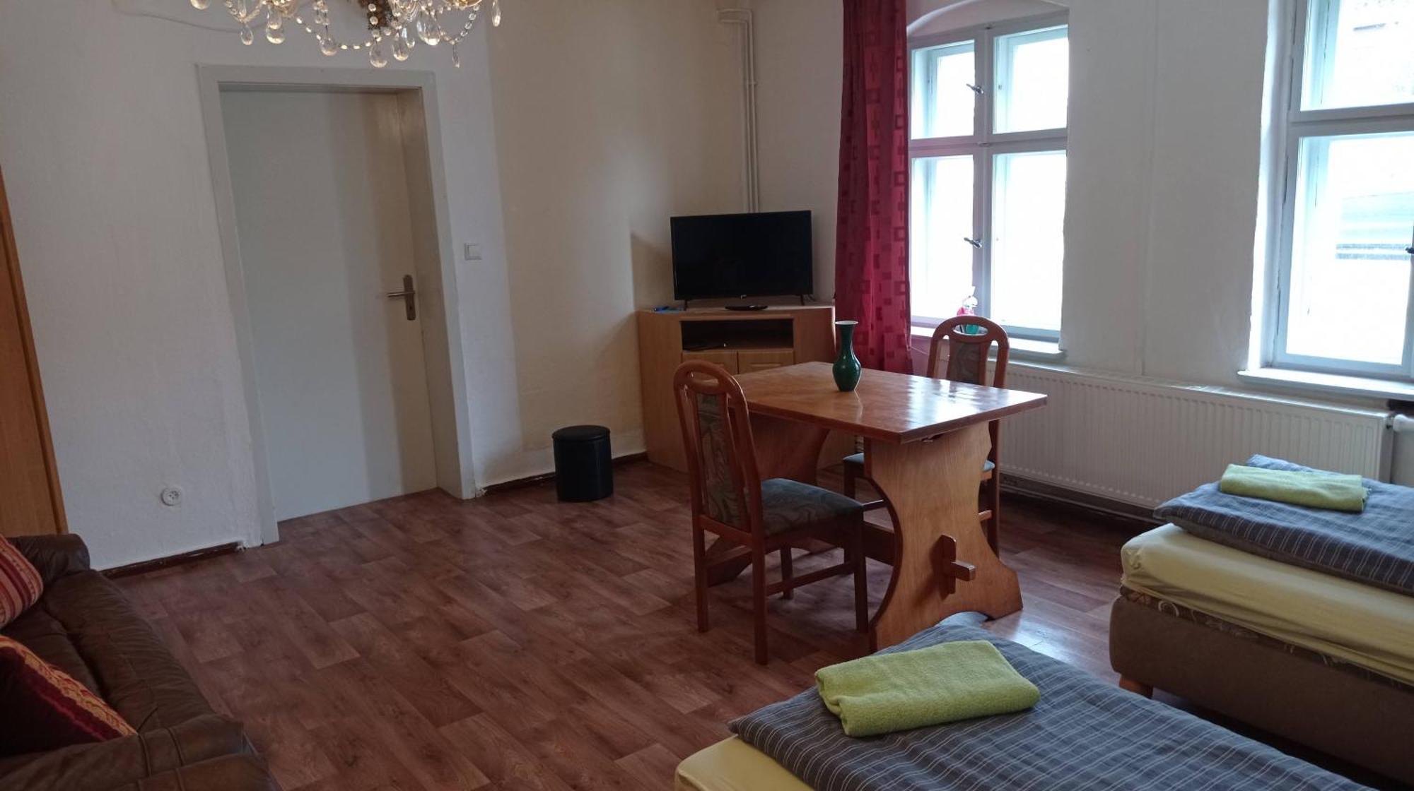 Gaestezimmer Sommer Locktow Exterior foto