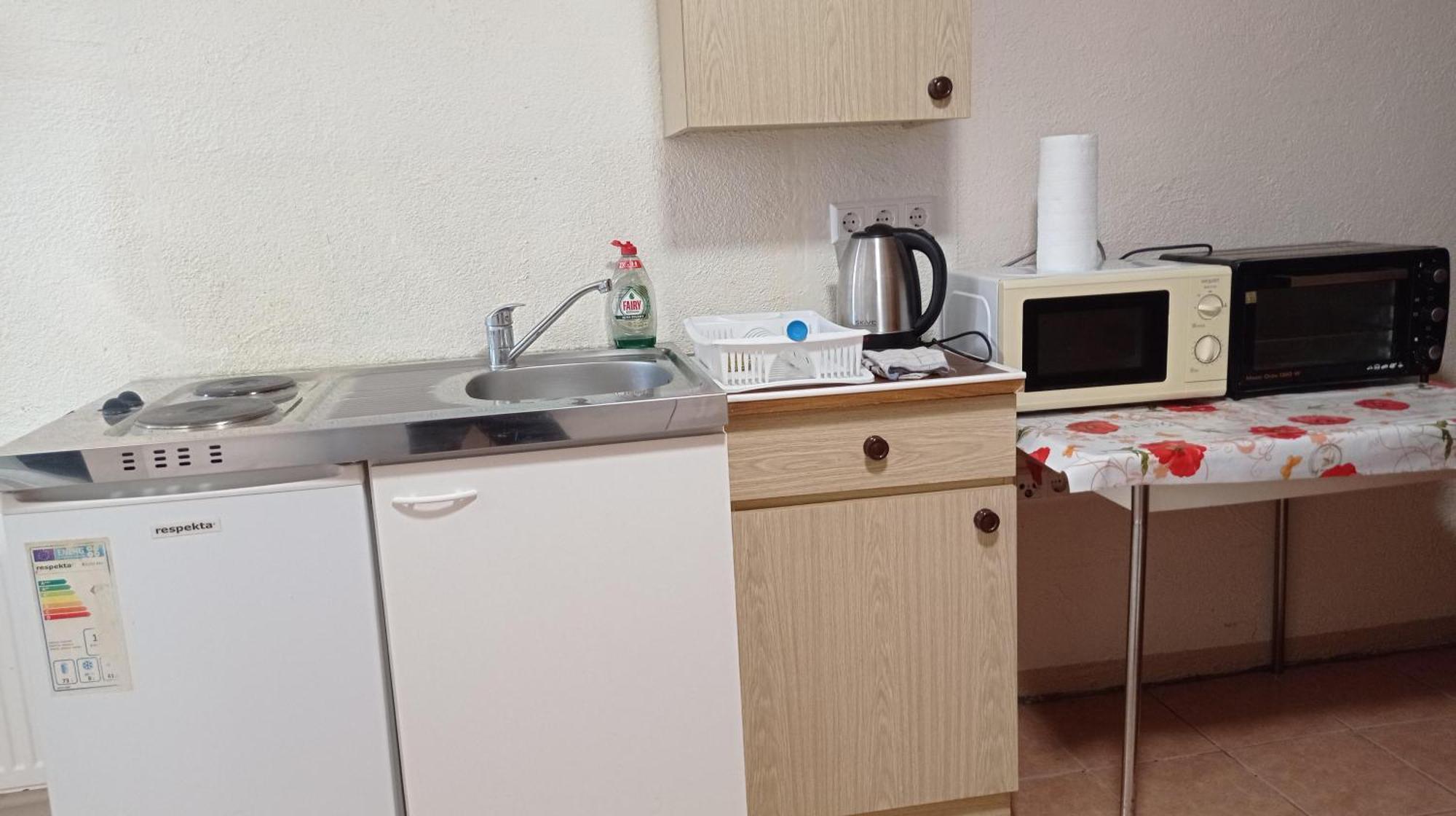 Gaestezimmer Sommer Locktow Exterior foto